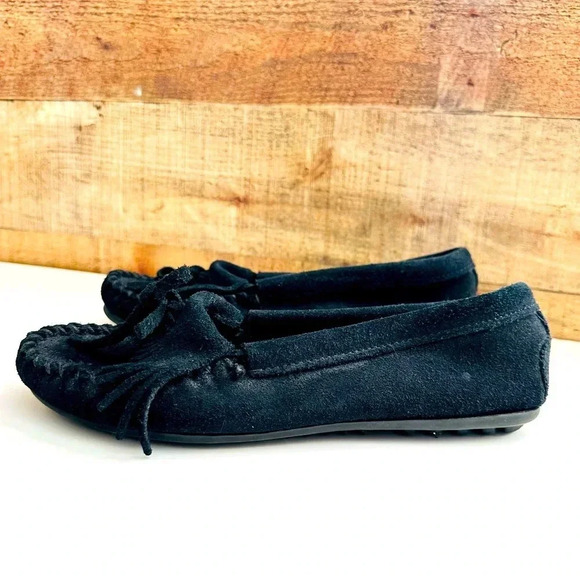 Minnetonka Kitty Hardsole Moccasins Style 400 - Picture 4 of 7